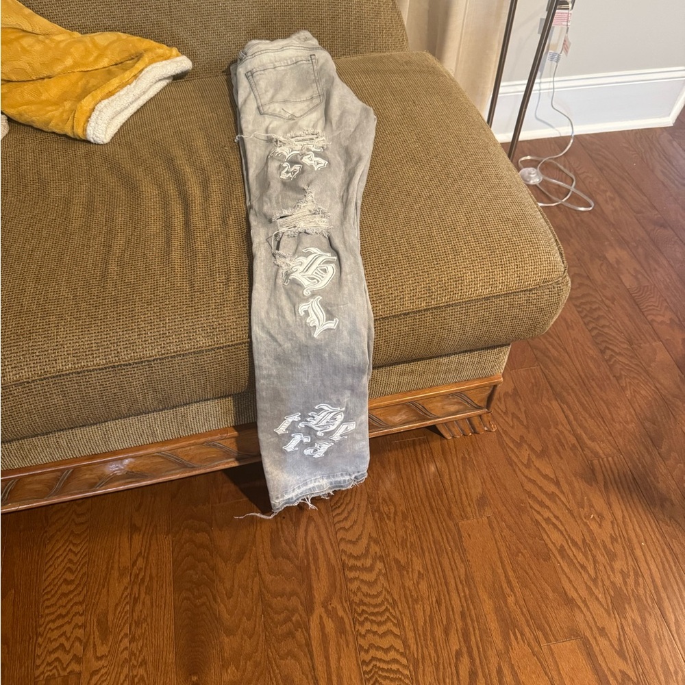 Gray Distressed Jeans with White Embroidery